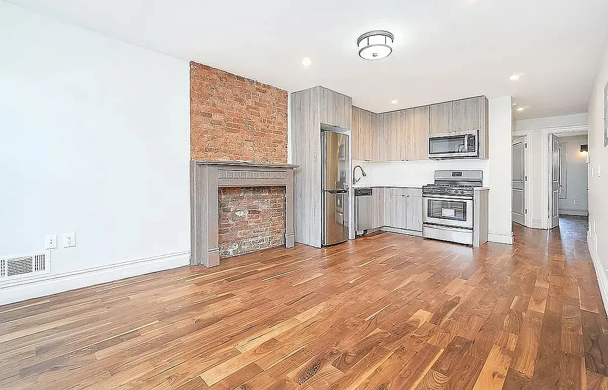 838 Hancock Street — Photo 1