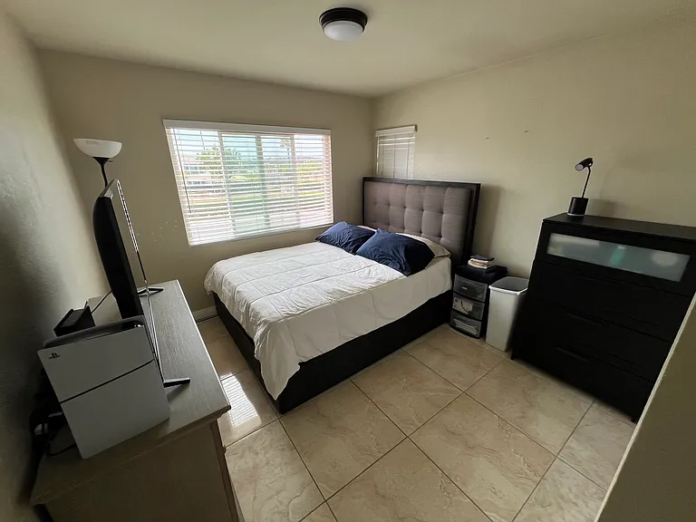 11932 Lewisia Ave — Photo 21