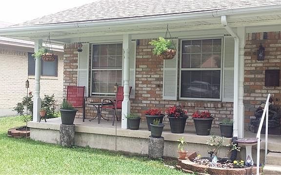 2nd image of 1026 Crestpark Dr