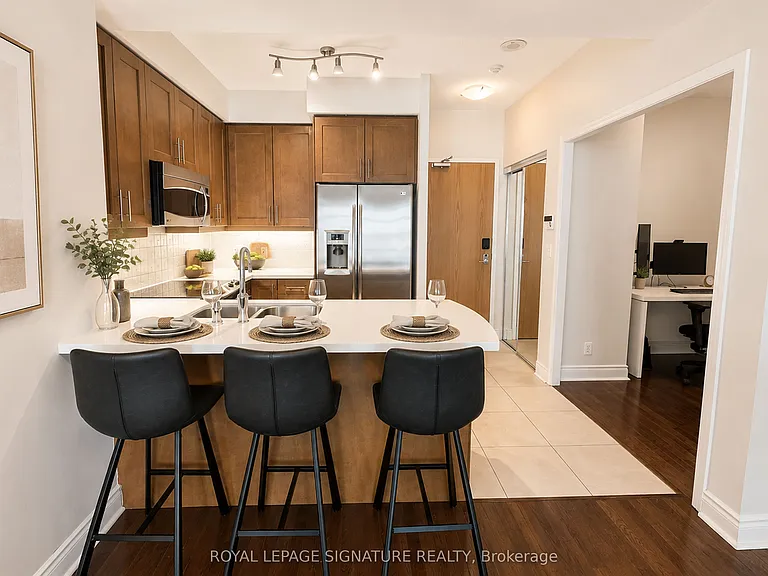1910 Lake Shore Blvd W #1109 — Photo 3