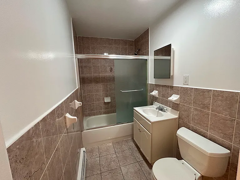 1287 Union Ave #3 — Photo 5