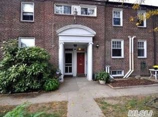 150-77 Village Rd, Briarwood, NY 11435