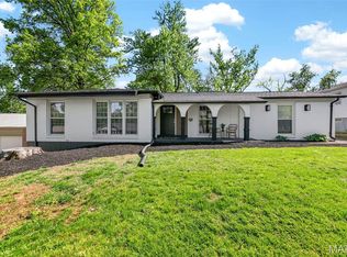 11840 Gold Leaf Dr, Saint Louis, MO 63146