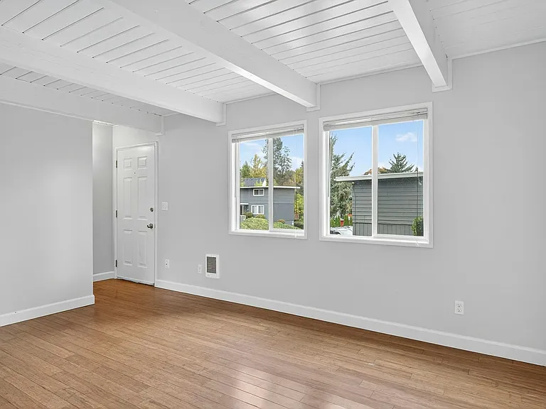 7945-7985 SW 19th Ave — Photo 5