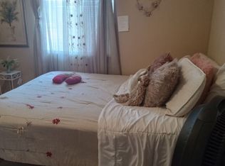 336 S King St APT C, Bakersfield, CA 93307