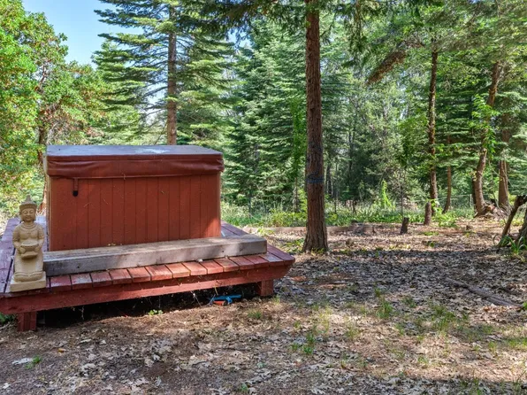 13696 Lightning Tree Rd, Nevada City, CA 95959