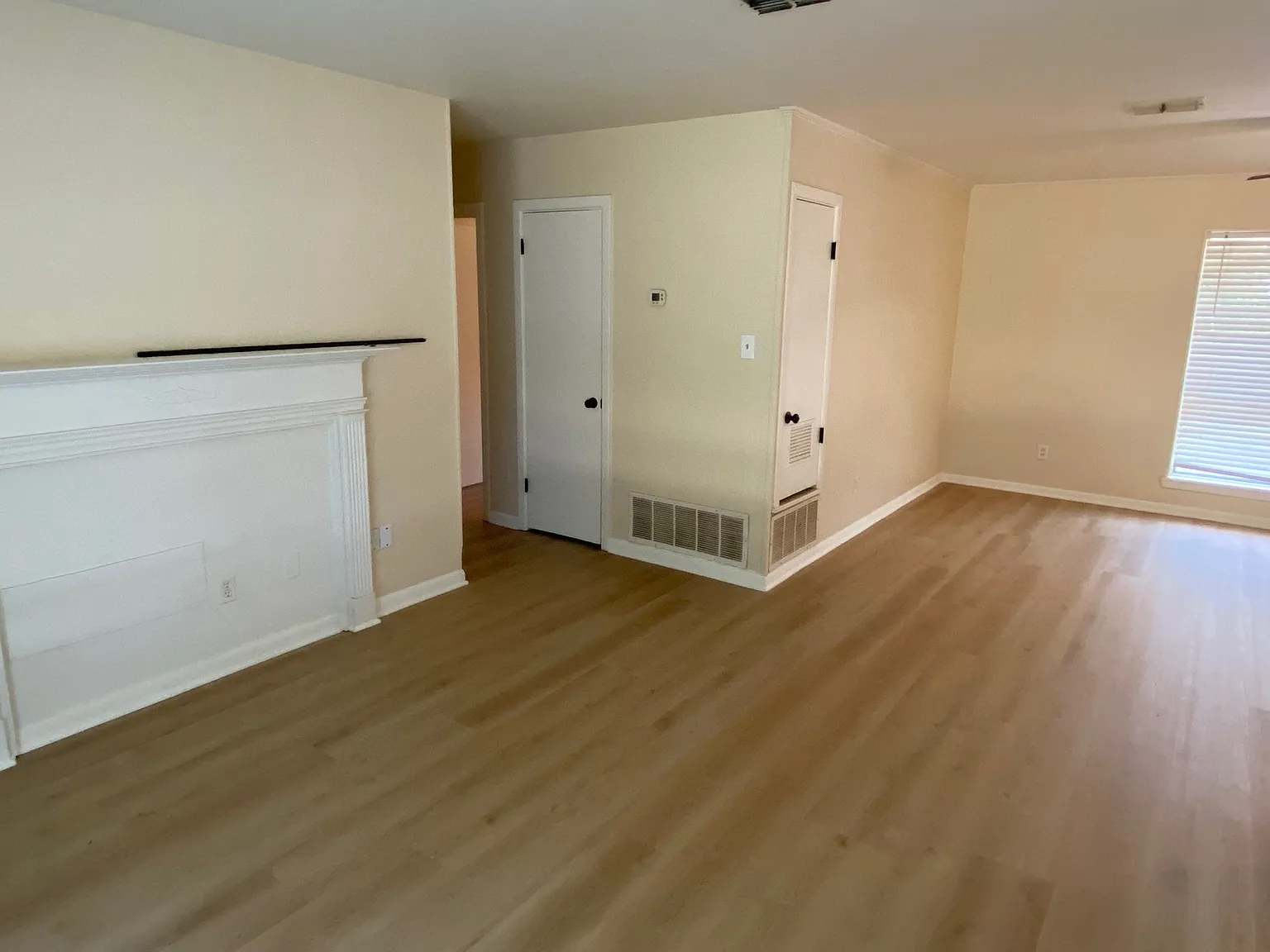 22 Wisteria Drive - 1 — Photo 3
