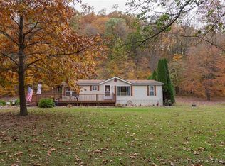 18707 Gibson Hollow Rd, Borden, IN 47106