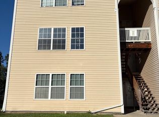 221 Highland Blvd APT A, New Castle, DE 19720