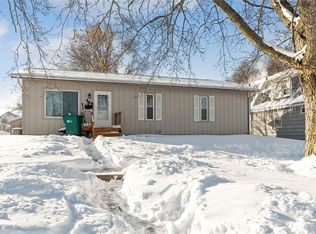 418 E Buchanan St, Winterset, IA 50273