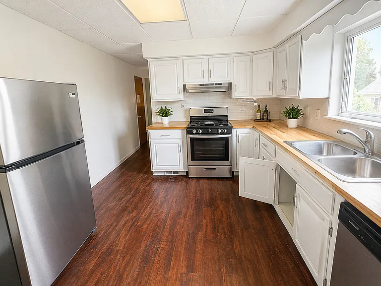 4229 Haldane St #2 — Photo 7