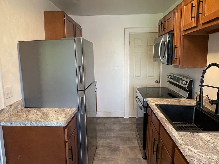 7442 Irvine St #7442 — Photo 5