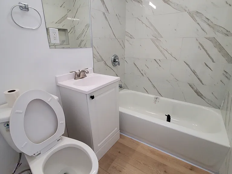9328 Elizabeth Ave #G — Photo 9
