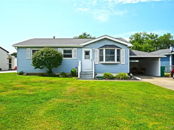 3458 Bethford Dr, Blasdell, NY 14219