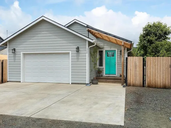 368 Fair Oaks St, Falls City, OR 97344