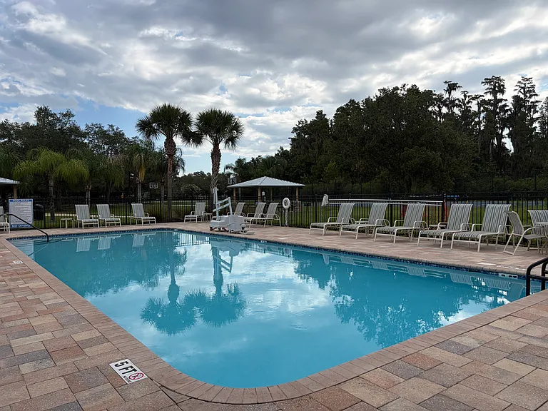 19256 Stone Hedge Dr — Photo 18