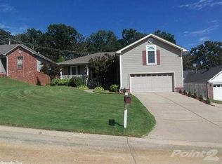 12 Meadow Oaks Ct, N Little Rock, AR 72118