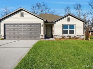 613 W Fountain St, Gardner, KS 66030