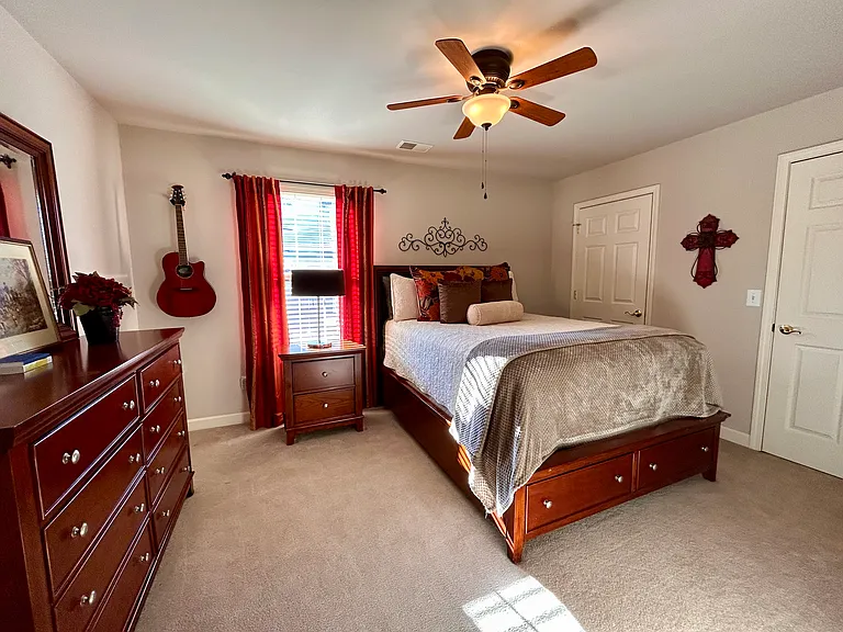 517 Rivercrest Cv — Photo 30