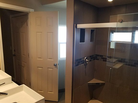 3rd image of 143 W Villa Theresa Dr