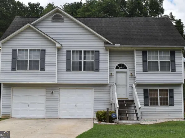 1004 Bridle Creek Dr, Flowery Branch, GA 30542