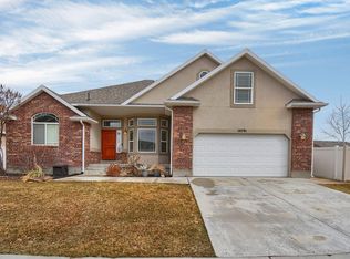 10791 S Sienna Dune Dr, South Jordan, UT 84009