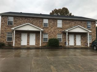 630 Needmore Rd #694C, Clarksville, TN 37040