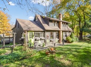 15 Sunset Ln, Basking Ridge, NJ 07920