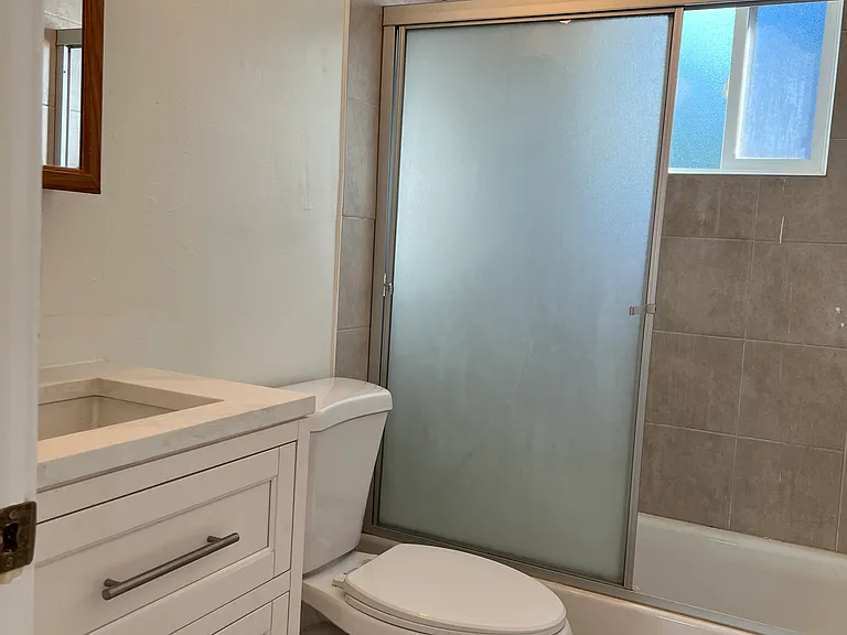 1221 Sherman St — Photo 10