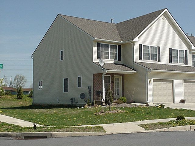 Nice Corner Lot