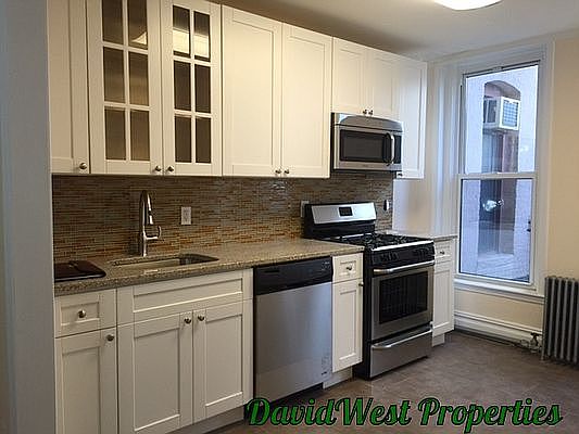 1st image of 485 6th Ave APT 1R