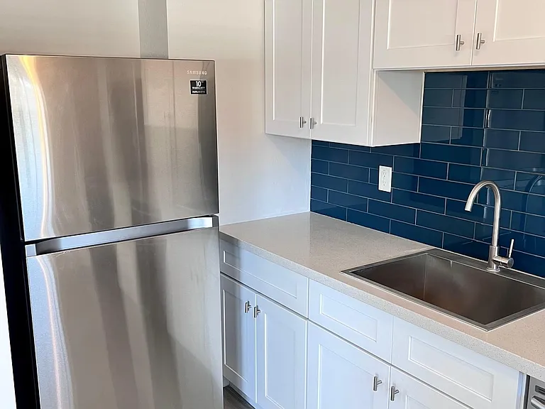 70 E Mitchell Dr #203 — Photo 10
