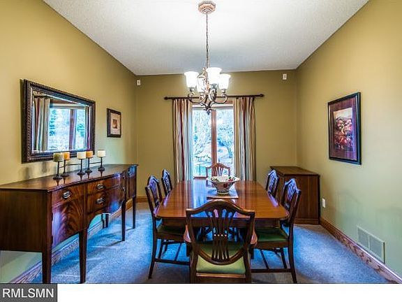 Enjoy entertaining? Ample formal dining area will accommodate not only a large dining table, but a china hutch and buffet as well!