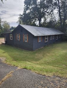 920 Broadway Ave, New Johnsonville, TN, 37134