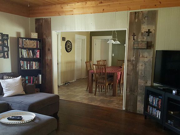 Living room looking at dine 