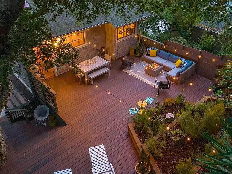 3061 Frye St — Photo 33