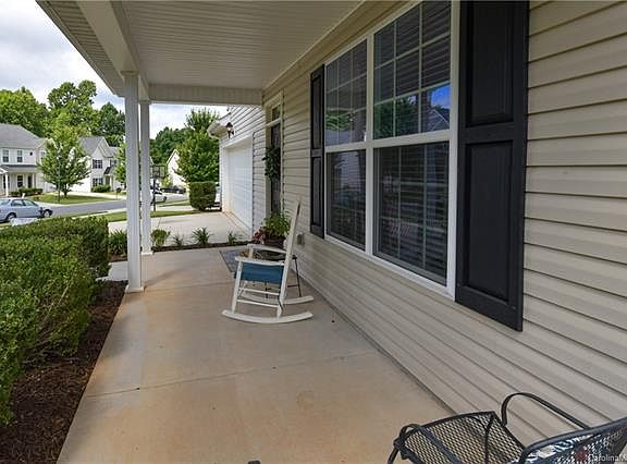3rd image of 446 Laurel Fork Dr #19
