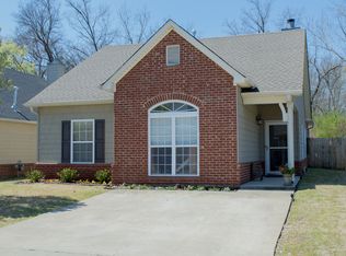 443 Holland Lakes Dr N, Pelham, AL 35124