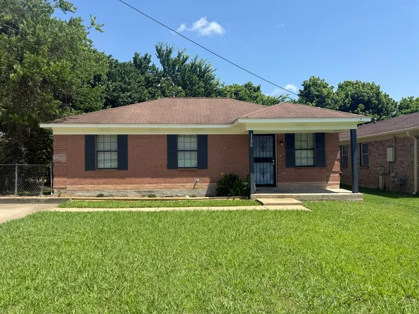 1156 Fields Rd, Memphis, TN 38109
