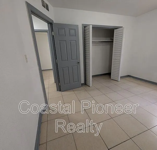3721 N Whittier St — Photo 34