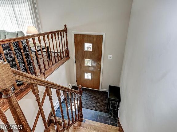 3rd image of 14756 Dyer Dr