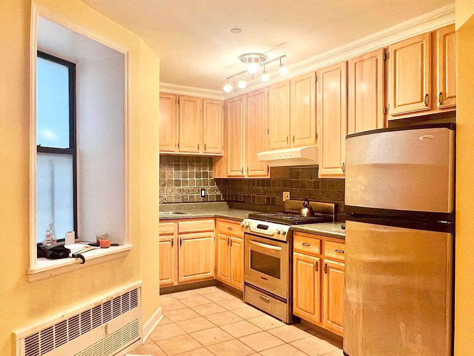 1st image of 558 W 148th St #4A