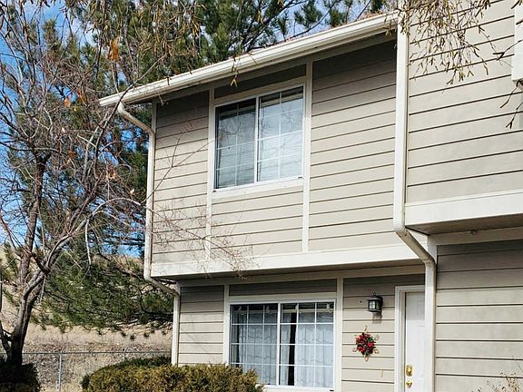 2nd image of 2802 Rockridge Ct APT 1