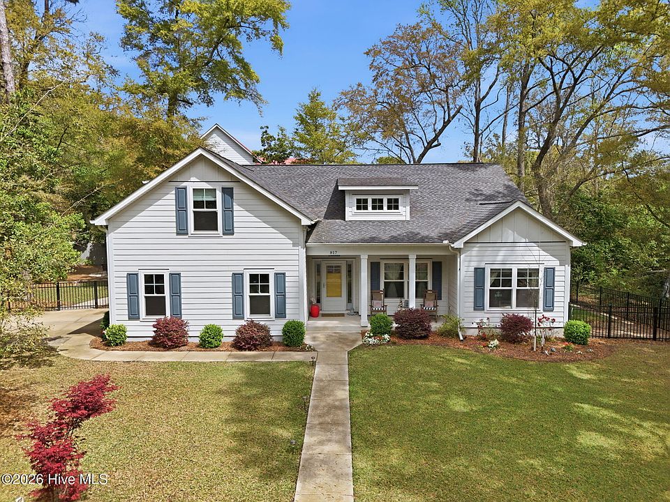 1st image of 817 White Heron Cove