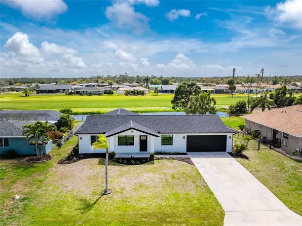 9 Oakland Hills Ct, Rotonda West, FL 33947