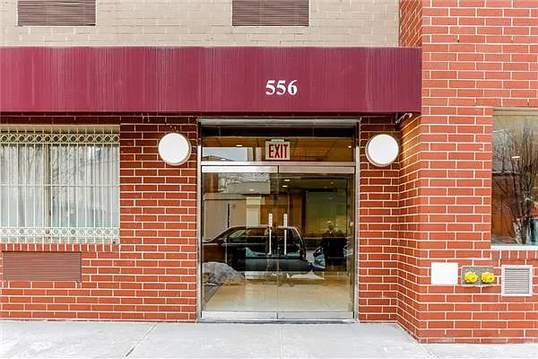 Sold by Avenue Sotheby's International Realty | media 16