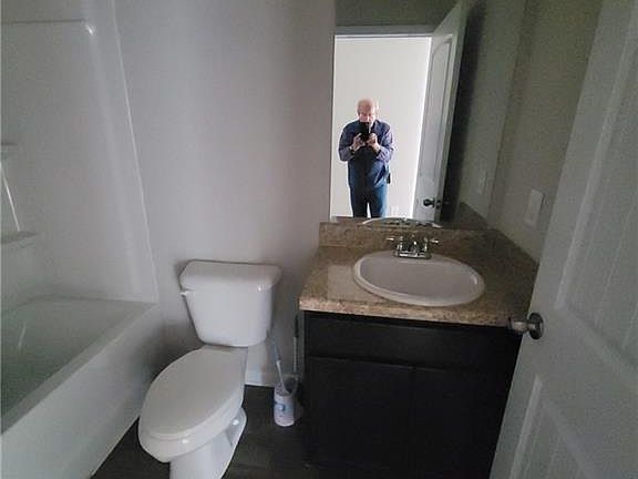 5th image of 6 Bayberry Cir SW