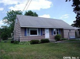 1210 Kinne St, East Syracuse, NY 13057