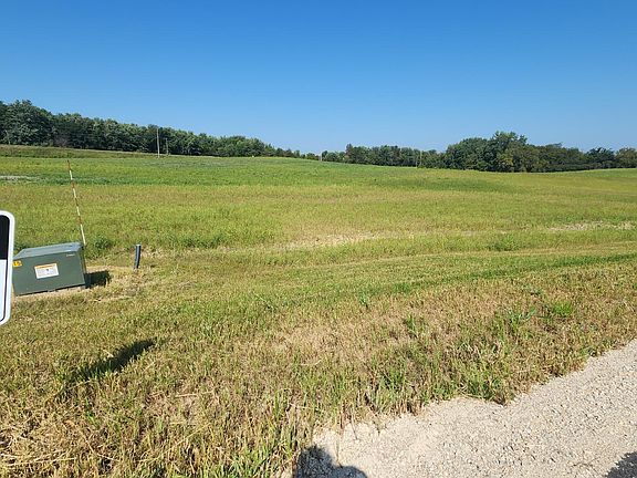 2nd image of L4b1 Miller Pl NW