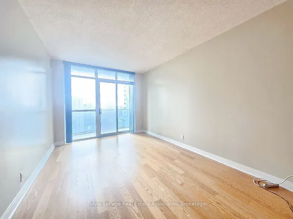 80 Absolute Ave, Mississauga, ON